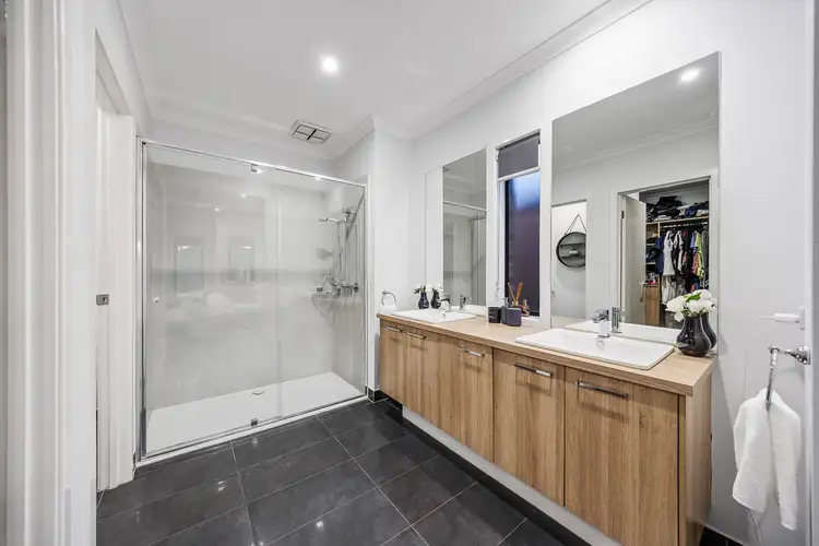 Fifth view of Homely house listing, 21 Kamona Street, Clyde VIC 3978