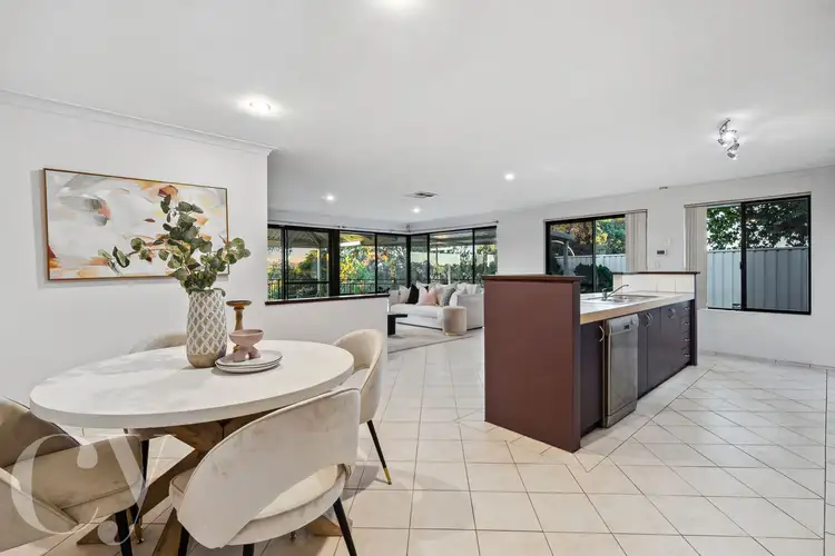 Fifth view of Homely house listing, 2 Quenda Close, Beeliar WA 6164