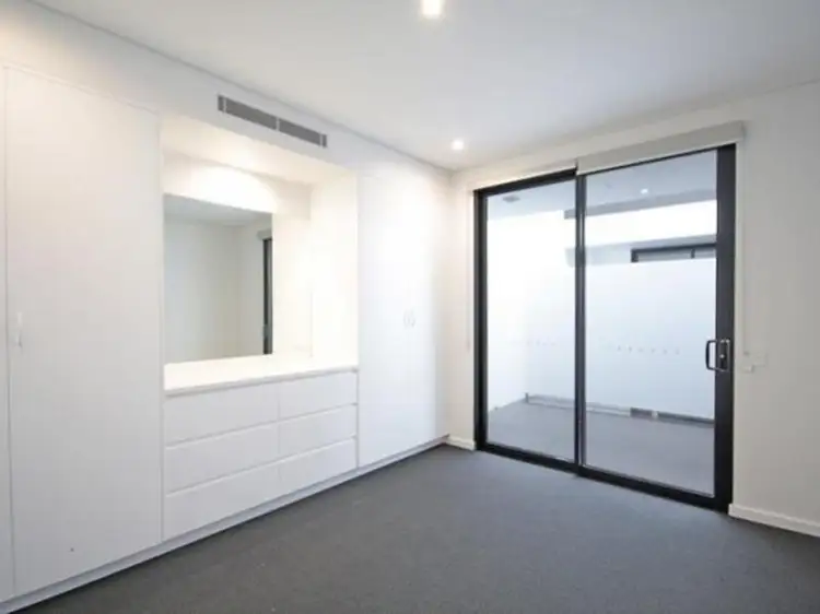 Second view of Homely unit listing, 24/118 Willoughby Road, Crows Nest NSW 2065