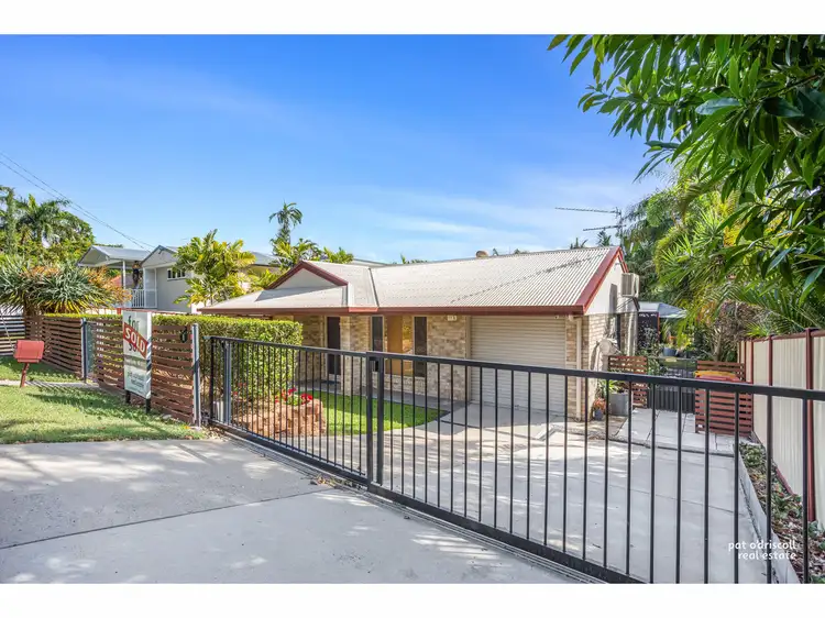 8 Wentworth Terrace, The Range QLD 4700