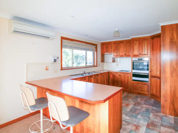 Third view of Homely house listing, 5 Holly Court, Warrnambool VIC 3280