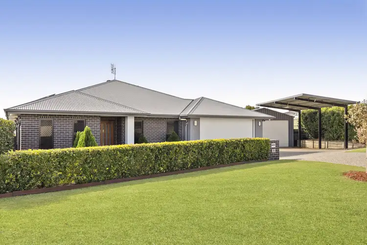 Second view of Homely house listing, 8 Maculan Crescent, Westbrook QLD 4350