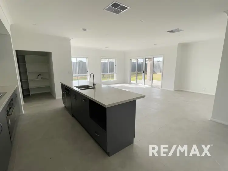 Fourth view of Homely house listing, 17 Flintwood Street, Forest Hill NSW 2651