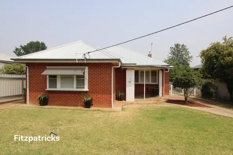 94 Macleay Street, Turvey Park NSW 2650