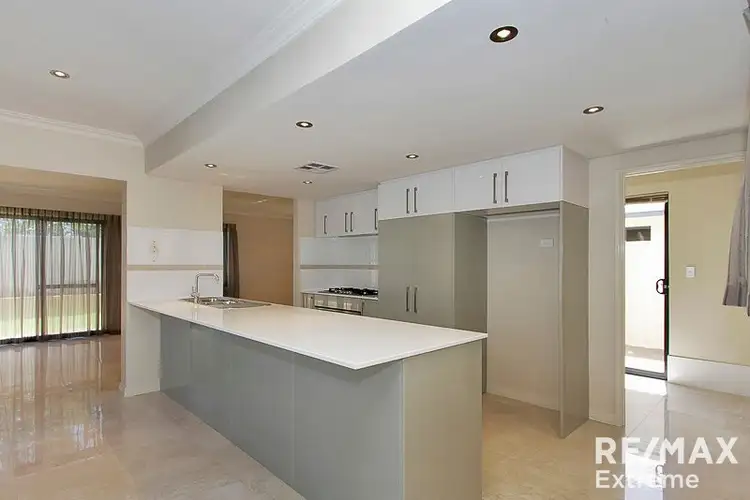 Fifth view of Homely townhouse listing, 6/49 Discovery Circuit, Iluka WA 6028