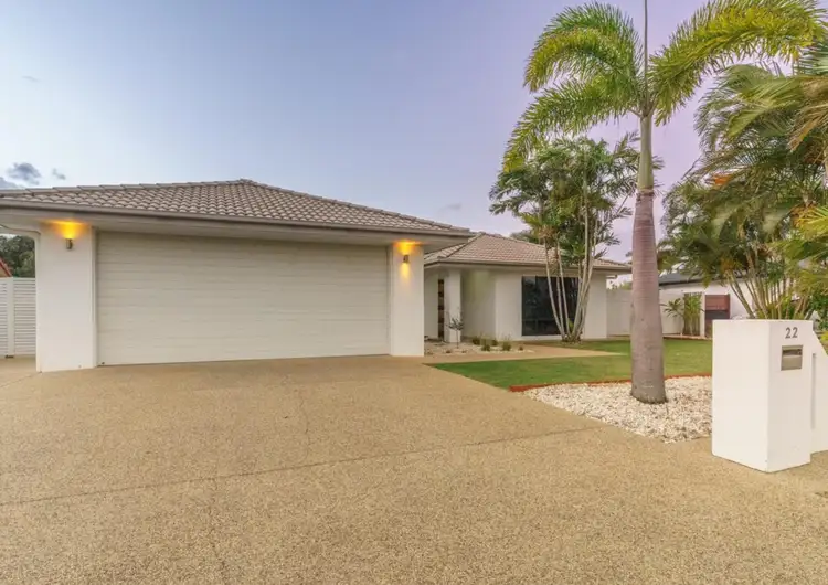 22 Bisdee Street, Coral Cove QLD 4670