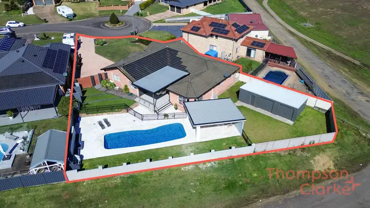33 Avard Close, Thornton NSW 2322