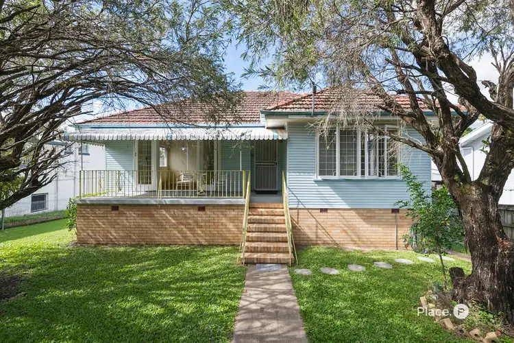 52 Dorothea Street, Cannon Hill QLD 4170