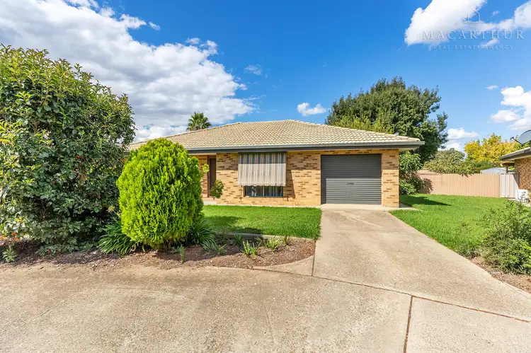 2/3 Leena Place, Wagga Wagga NSW 2650