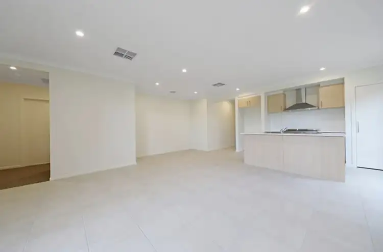 Fourth view of Homely house listing, 39 Belladonna Circuit, Wallan VIC 3756
