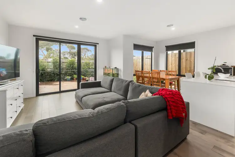 Second view of Homely house listing, 3 Pindari Crescent, Langwarrin VIC 3910