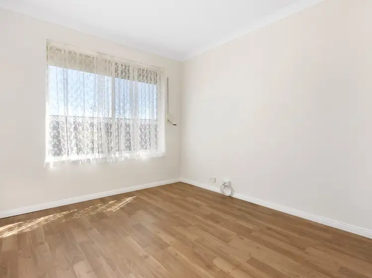 Fourth view of Homely house listing, 7 Tintagel Loop, Orelia WA 6167