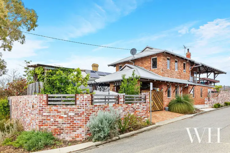13 Yilgarn Street, White Gum Valley WA 6162