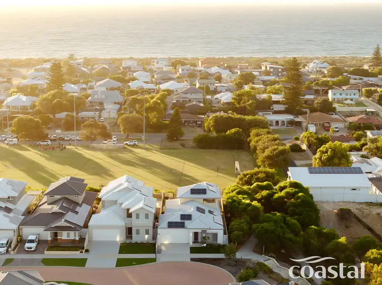 9 Guide Court, Madora Bay WA 6210