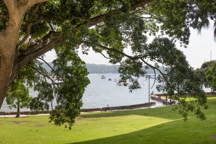12/5-7 The Esplanade, Elizabeth Bay NSW 2011