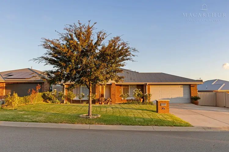 Second view of Homely house listing, 25 Barmedman Avenue, Gobbagombalin NSW 2650