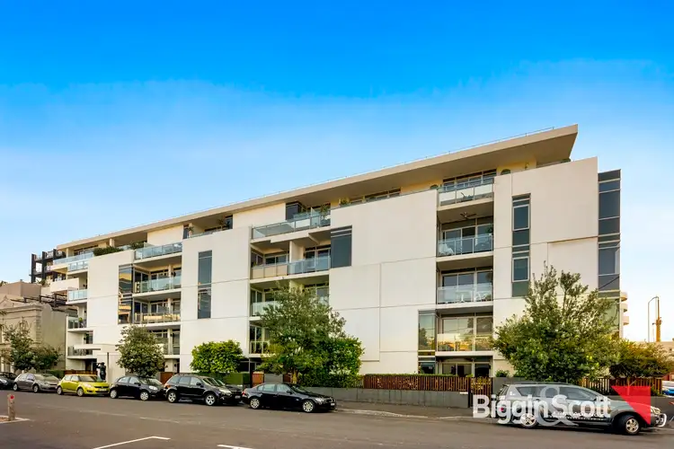 323/99 Dow Street, Port Melbourne VIC 3207