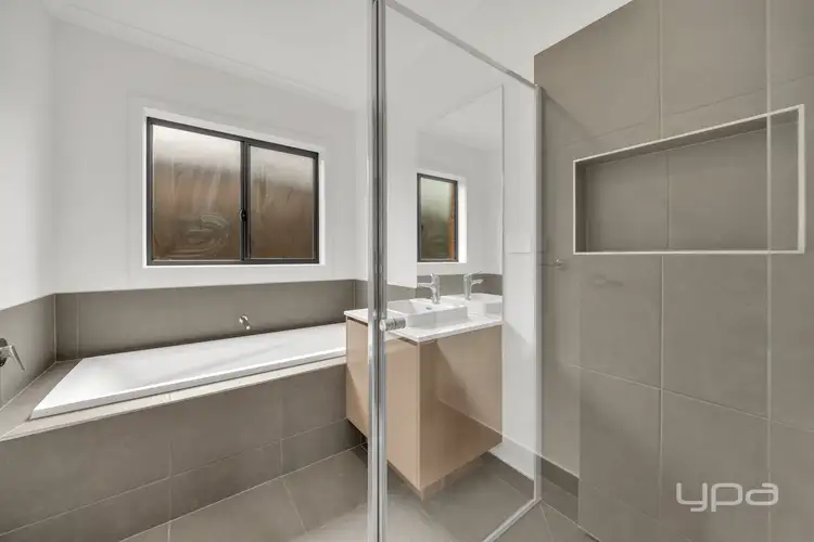 Fourth view of Homely house listing, 58 Paradoxa Way, Tarneit VIC 3029