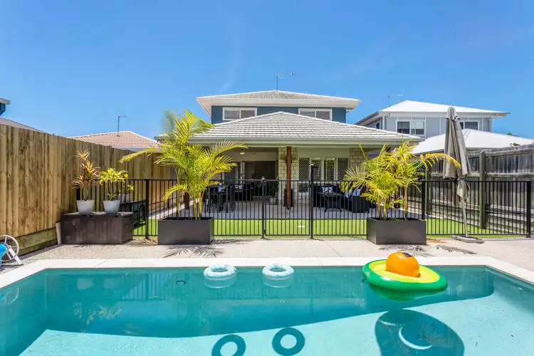 15a Blackwood Road, Margate QLD 4019