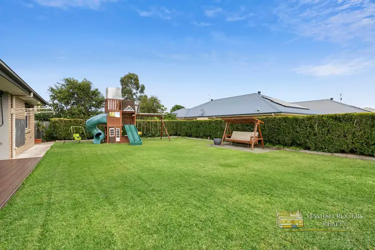 Second view of Homely house listing, 9 Bona Vista Drive, Pitt Town NSW 2756