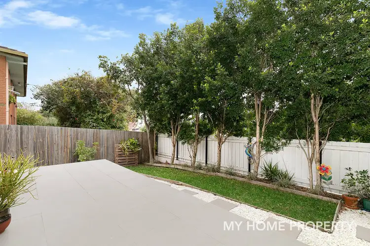 2/76 Gainsborough Street, Moorooka QLD 4105