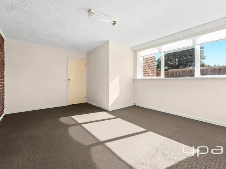 Third view of Homely unit listing, 1/10 Percy Street, St Albans VIC 3021