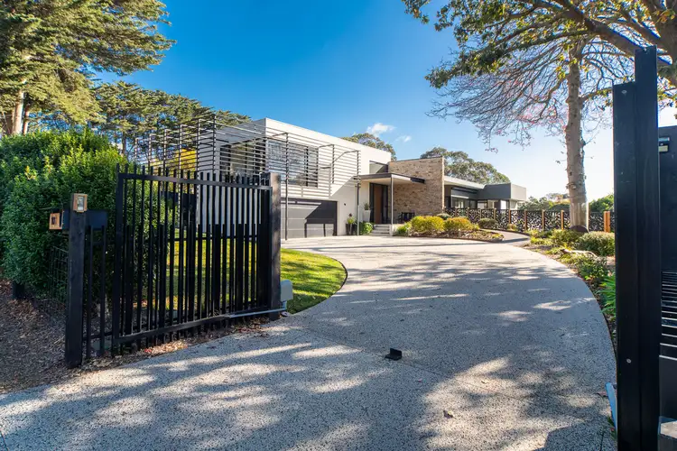 103 Quinns Parade, Mount Eliza VIC 3930