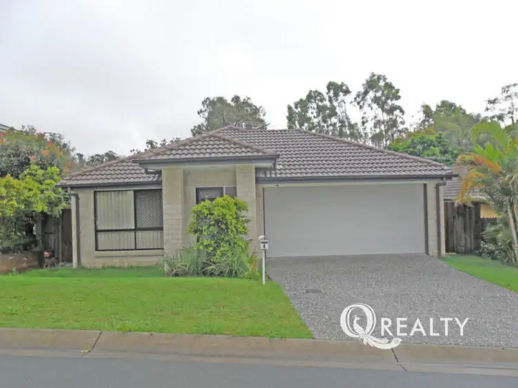 .4 Parkside Place, Forest Lake QLD 4078