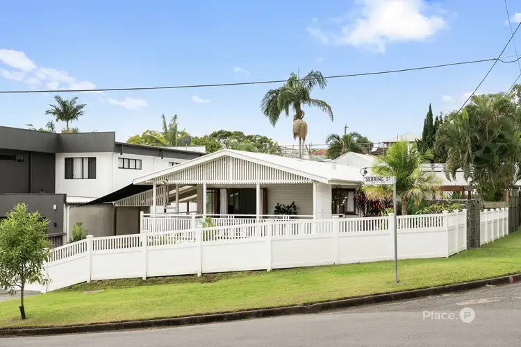 2 Silverstone Street, Holland Park West QLD 4121