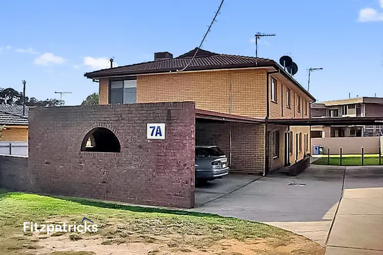 1/7A Henschke Avenue, Tolland NSW 2650