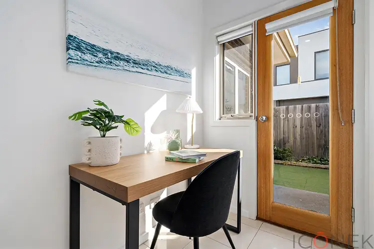 Second view of Homely unit listing, 2/6 Dickens Street, Lalor VIC 3075