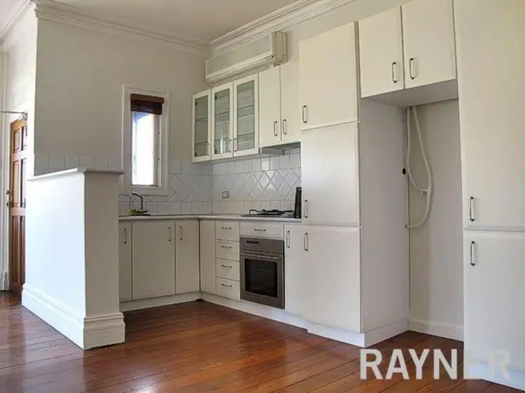 Upstairs/105 Charles Street, West Perth WA 6005