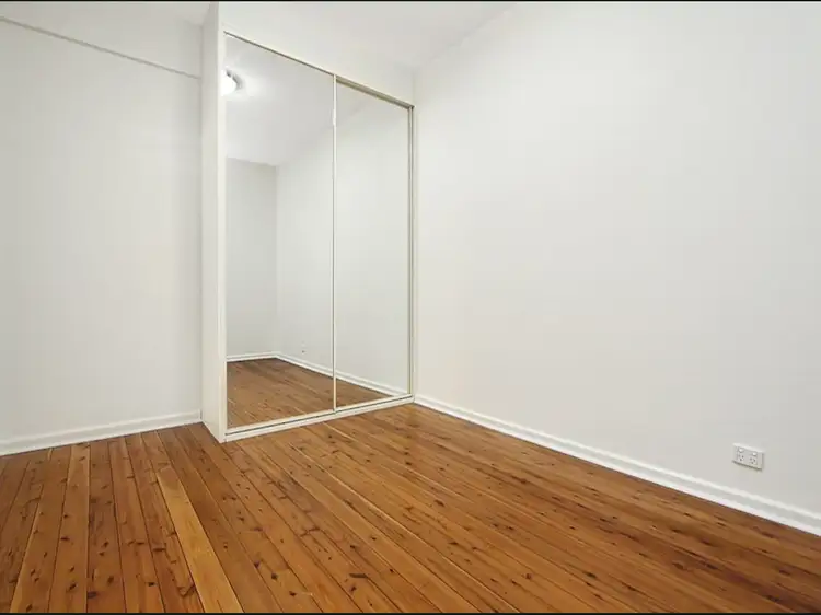 Fifth view of Homely unit listing, 10/77 Mitchell Road, Cronulla NSW 2230