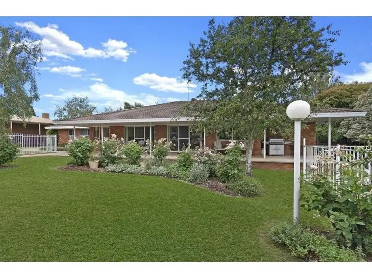 50 Gordon Street, Hamilton VIC 3300