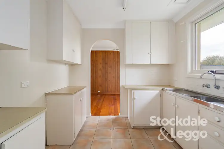 Fifth view of Homely house listing, 4 Fowler Court, Rosebud VIC 3939