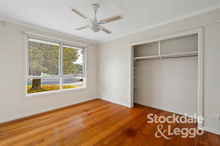 Sixth view of Homely house listing, 4 Fowler Court, Rosebud VIC 3939