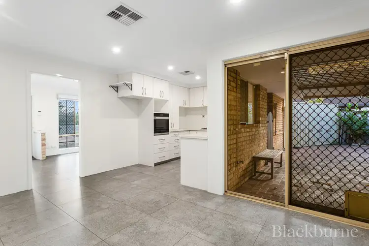 2/26 Blackadder Road, Swan View WA 6056