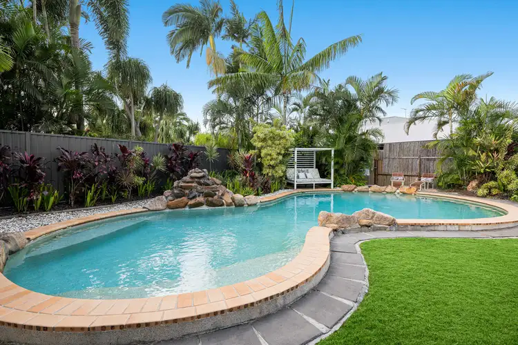62 Dorsal Drive, Birkdale QLD 4159