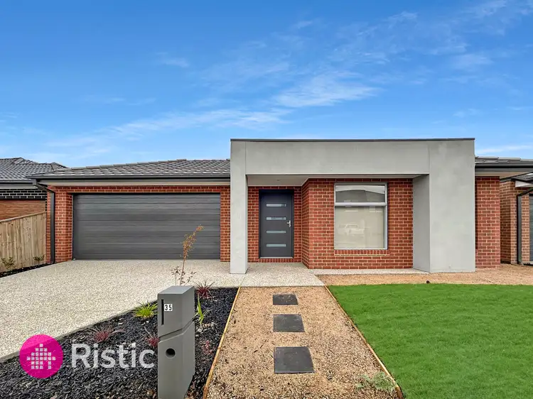 35 Isherwood Road, Deanside VIC 3336