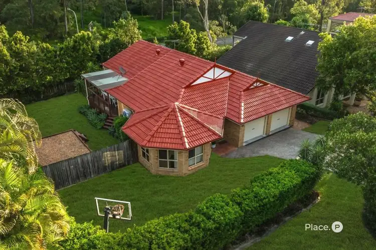 31 Kirra Place, Carindale QLD 4152