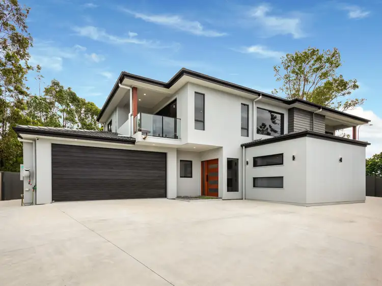 1A Manra Way, Pacific Pines QLD 4211