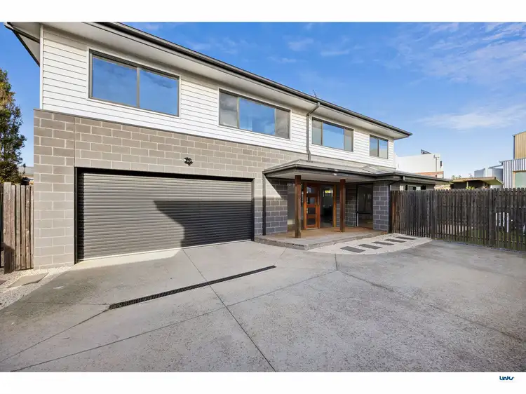 8A Eton Road, Torquay VIC 3228