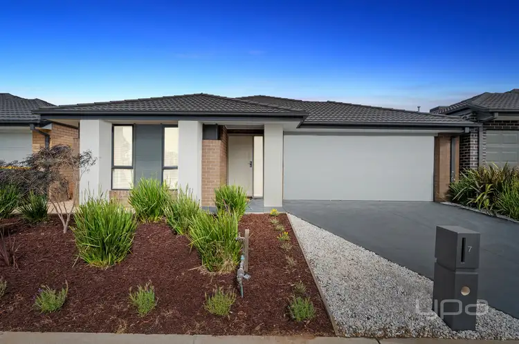 Main view of Homely house listing, 7 Bristol Street, Strathtulloh VIC 3338