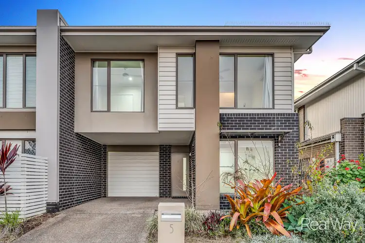 5 Rest Court, Springfield Lakes QLD 4300