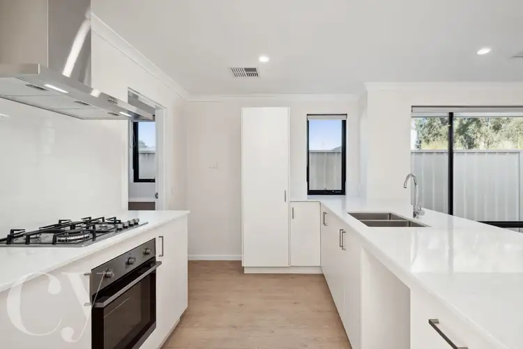 Fifth view of Homely house listing, 5/11 Weston Street, Maddington WA 6109