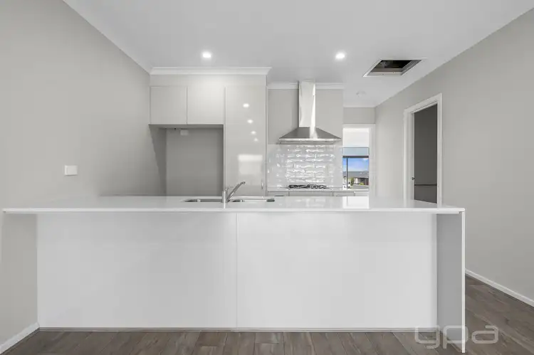 Second view of Homely house listing, 4 Calderwood Walk, Strathtulloh VIC 3338