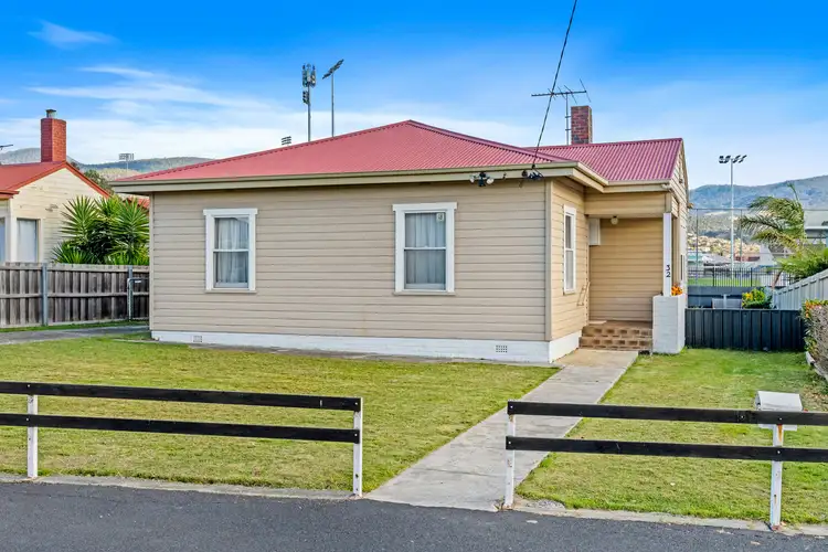 32 Constance Avenue, Glenorchy TAS 7010