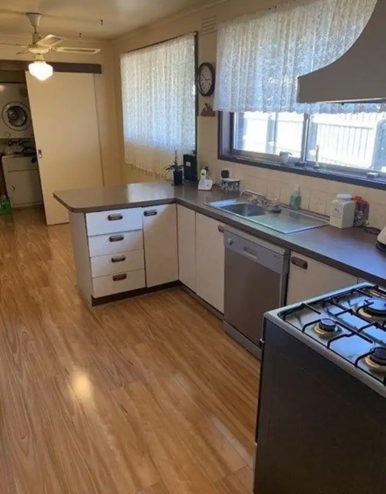 Fifth view of Homely house listing, 16 Bushfield Crescent, Coolaroo VIC 3048