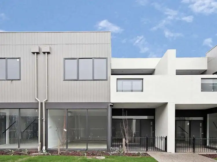 Main view of Homely townhouse listing, 4 Push-Pea Way, Cranbourne West VIC 3977