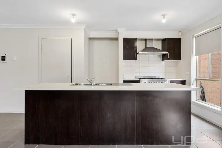 Second view of Homely house listing, 3 Erden Court, Harkness VIC 3337